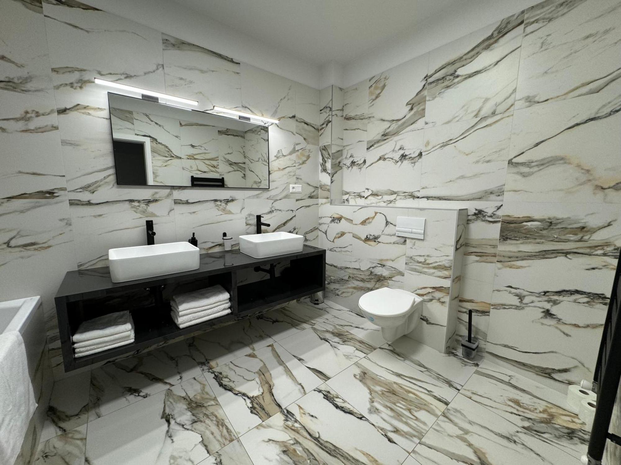Project Ik Luxury Apartments Sered' Exterior photo